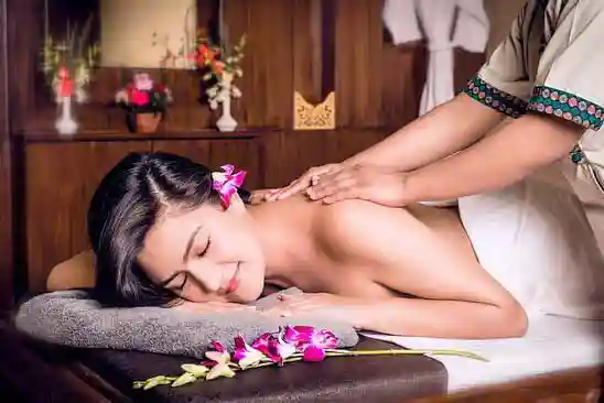 aromatherapy-massage-in-muscat